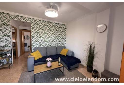 Apartment - Sale - Torrevieja - Torrelamata - La Mata