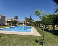 Brukt bolig - Bungalow - Torrevieja - Nueva Torrevieja - Aguas Nuevas