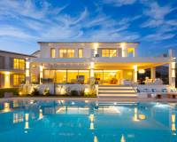 Brukt bolig - Villa - Marbella - Nueva Andalucía