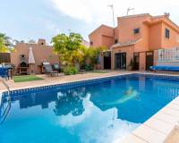 Brukt bolig - Villa - Torrevieja - Nueva Torrevieja - Aguas Nuevas