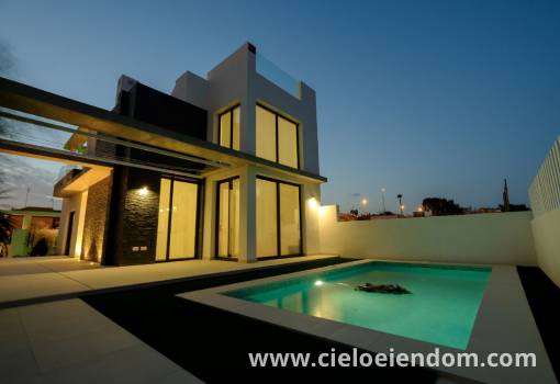 Villa - Nybygg - Torrevieja - Centro